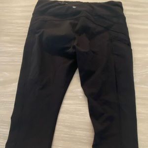 Lululemon cropped leggings